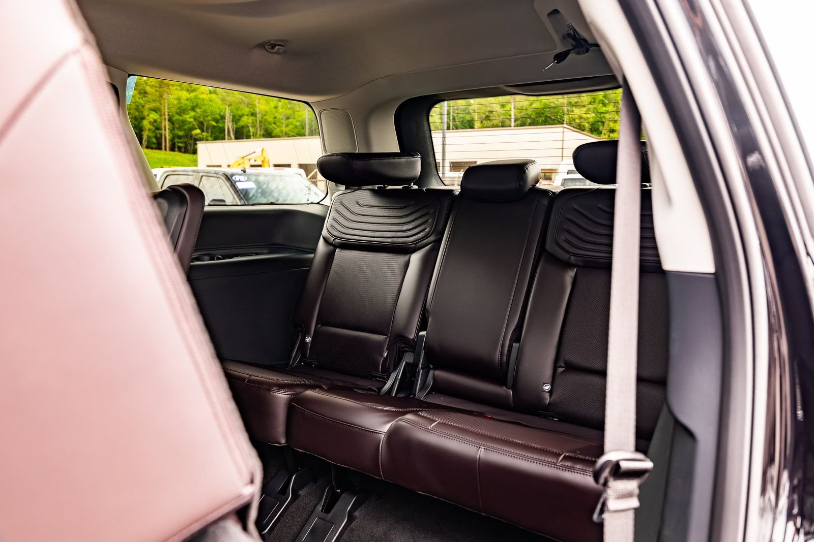 New 2026 Agate Black Metallic Ford Platinum® image 32