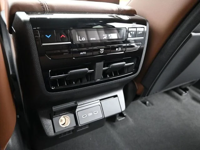 New 2026 Liquid Carbon Metallic Acura Technology Package image 16