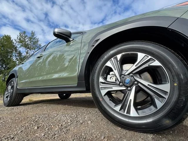 New 2026 ALPINE GREEN Subaru Premium image 44
