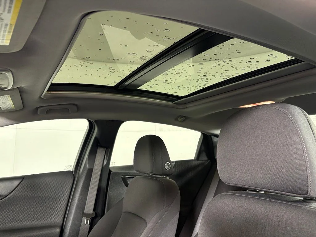 Used 2023 Gray Chevrolet LT image 22