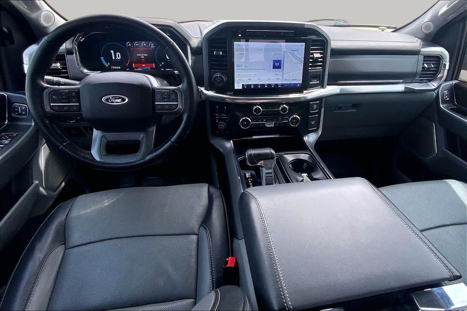 Used 2021 Smoked Quartz Metallic Tinted Clearcoat Ford LARIAT image 16