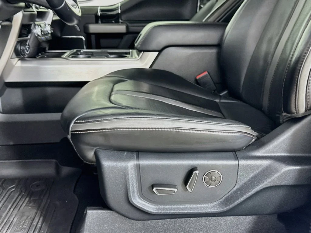 Used 2021 White Metallic Ford Platinum image 23