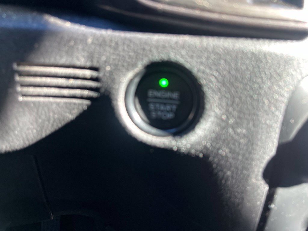 Used 2019 Magnetic Ford Lariat image 29