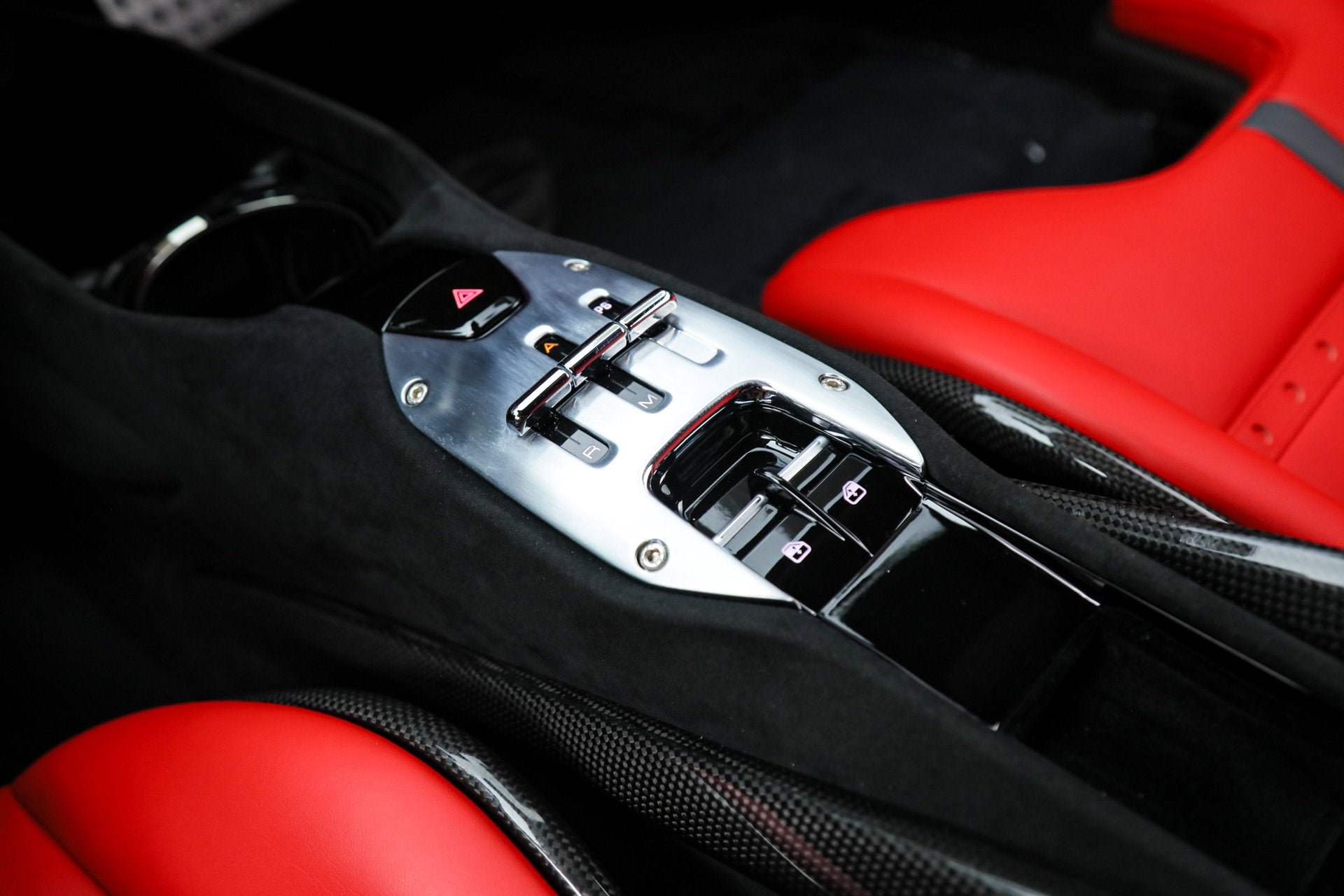 Used 2022 Grigio Titanio Ferrari  image 35