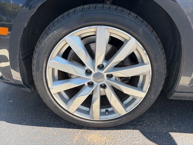 Used 2017 Moonlight Blue Metallic Audi ultra Premium image 13