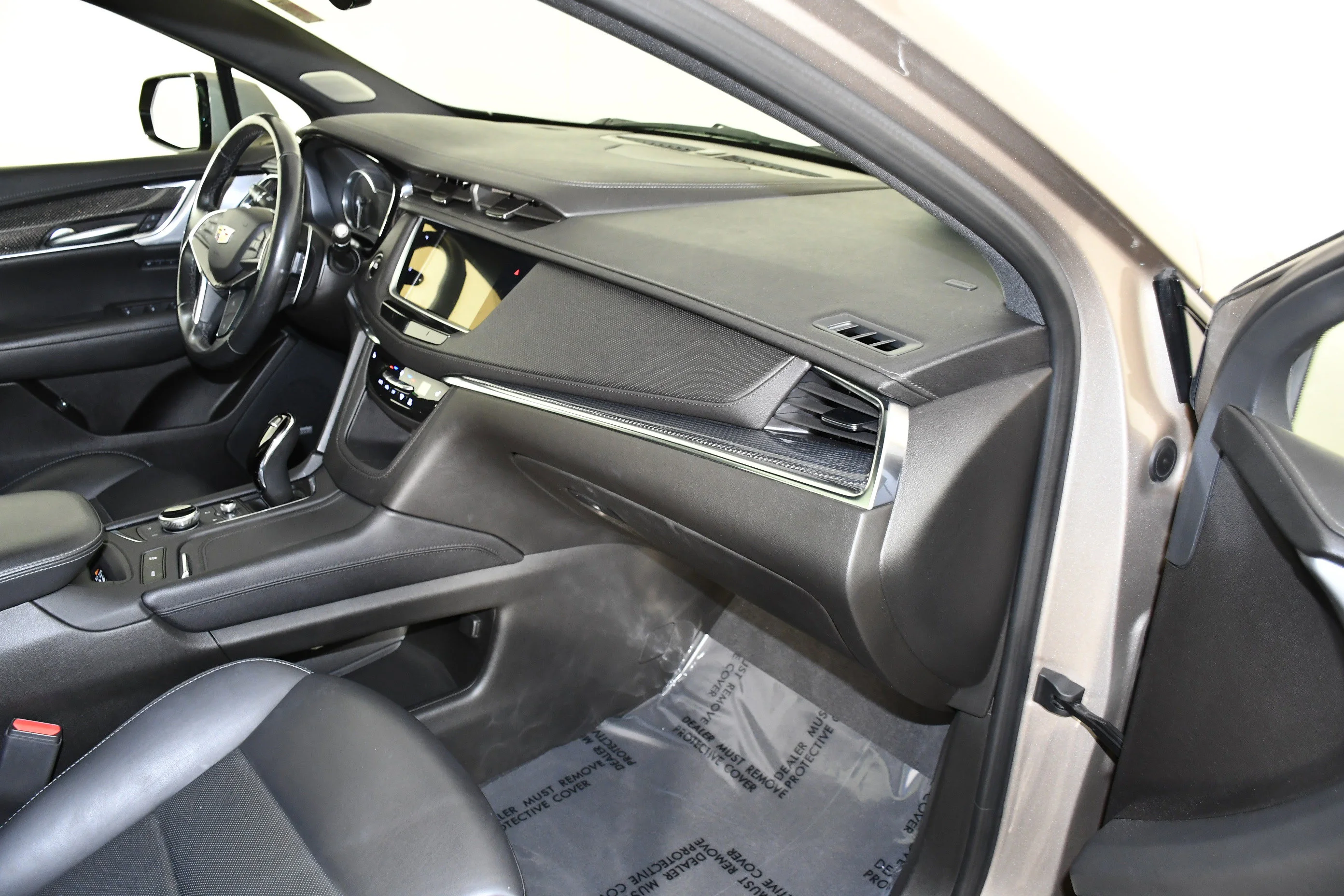 Used 2023 Latte Ea Cadillac AWD Sport image 44