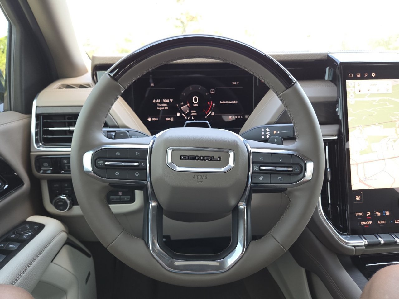 2026 GMC Yukon Denali - Photo 34