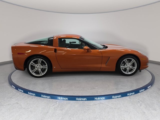 Used 2008 Atomic Orange Metallic Chevrolet Base image 5