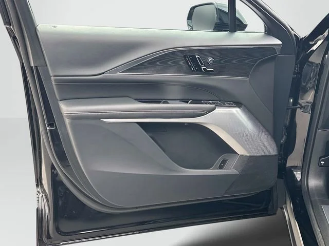 2025 Cadillac LYRIQ Sport 2 - Photo 13