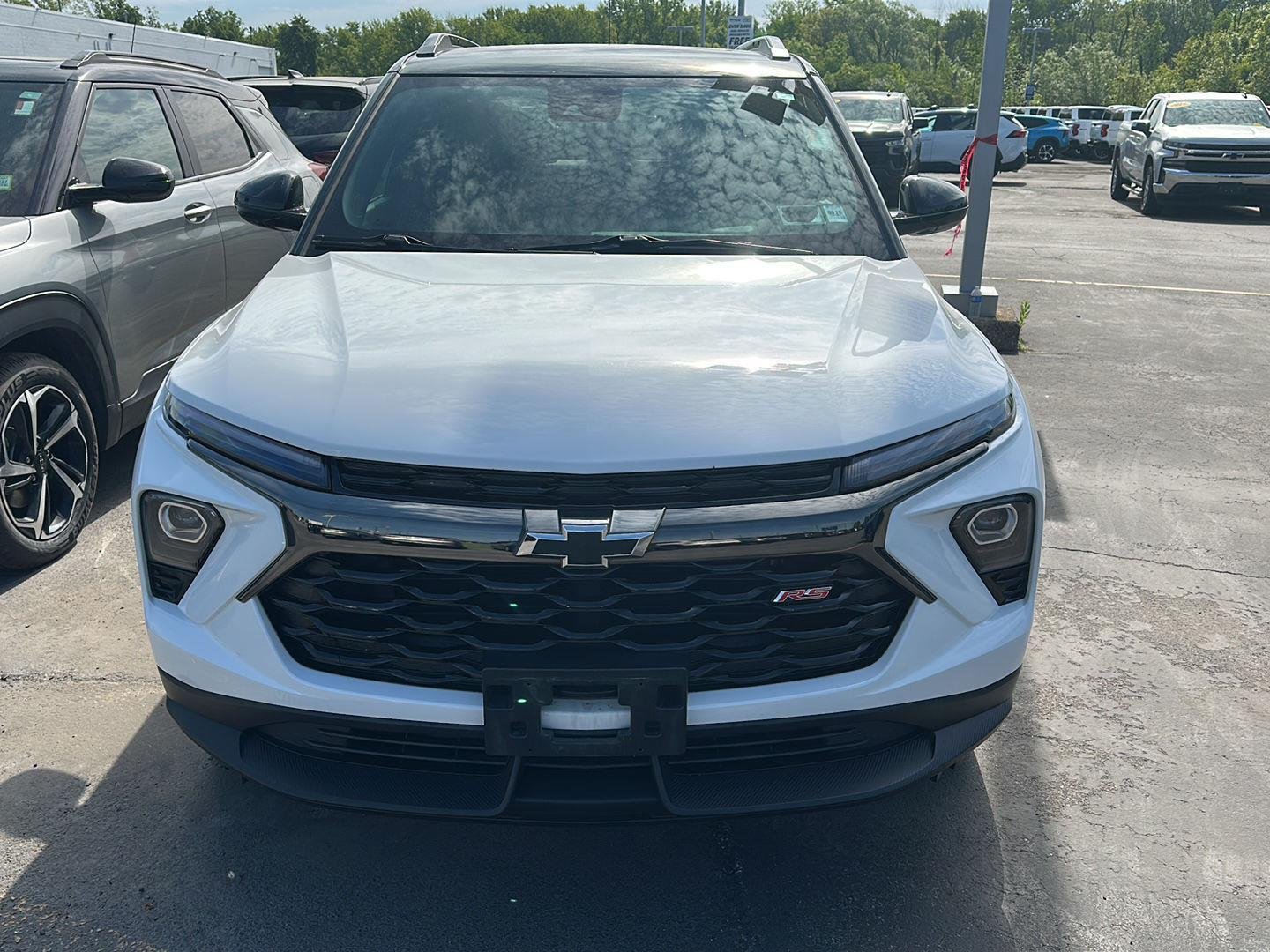 Used 2024 Summit White Chevrolet RS image 6