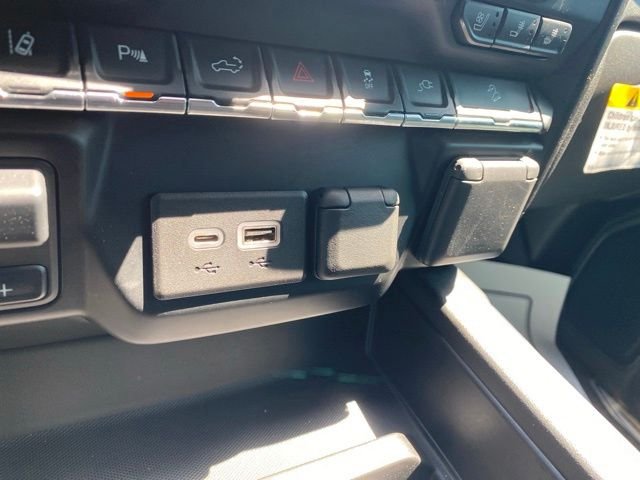Used 2021 Summit White Chevrolet LTZ image 27