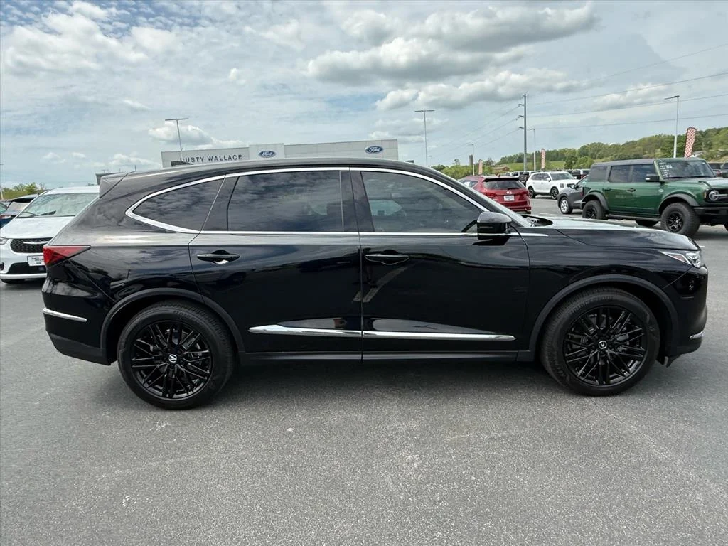 Used 2024 Black Acura Technology image 8