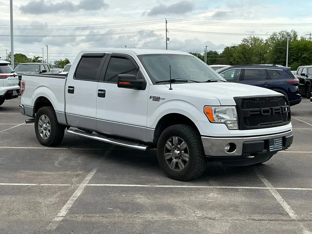 2012 Ford F-150 XLT 4x4 SuperCrew 145-in's photo