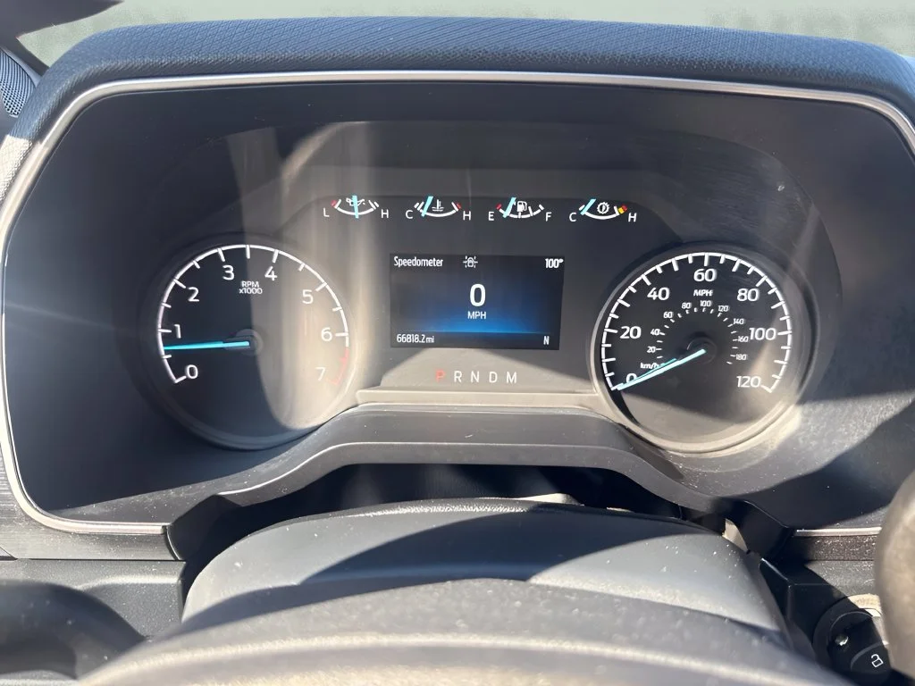 Used 2021 Blue Ford XL image 19