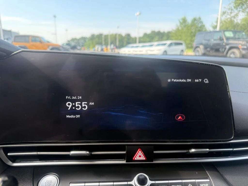 Used 2023 Red Hyundai Limited image 20
