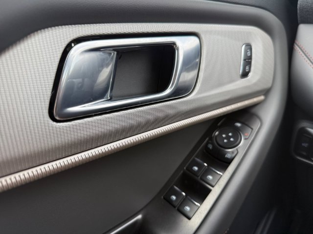 2026 Ford Explorer - Photo 27