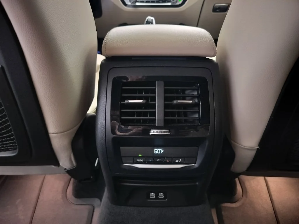 Used 2020 Dark Graphite Metallic BMW M40i image 21