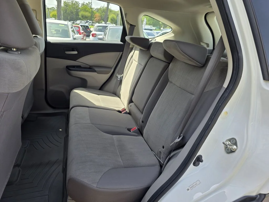 Used 2013 White Honda LX image 15