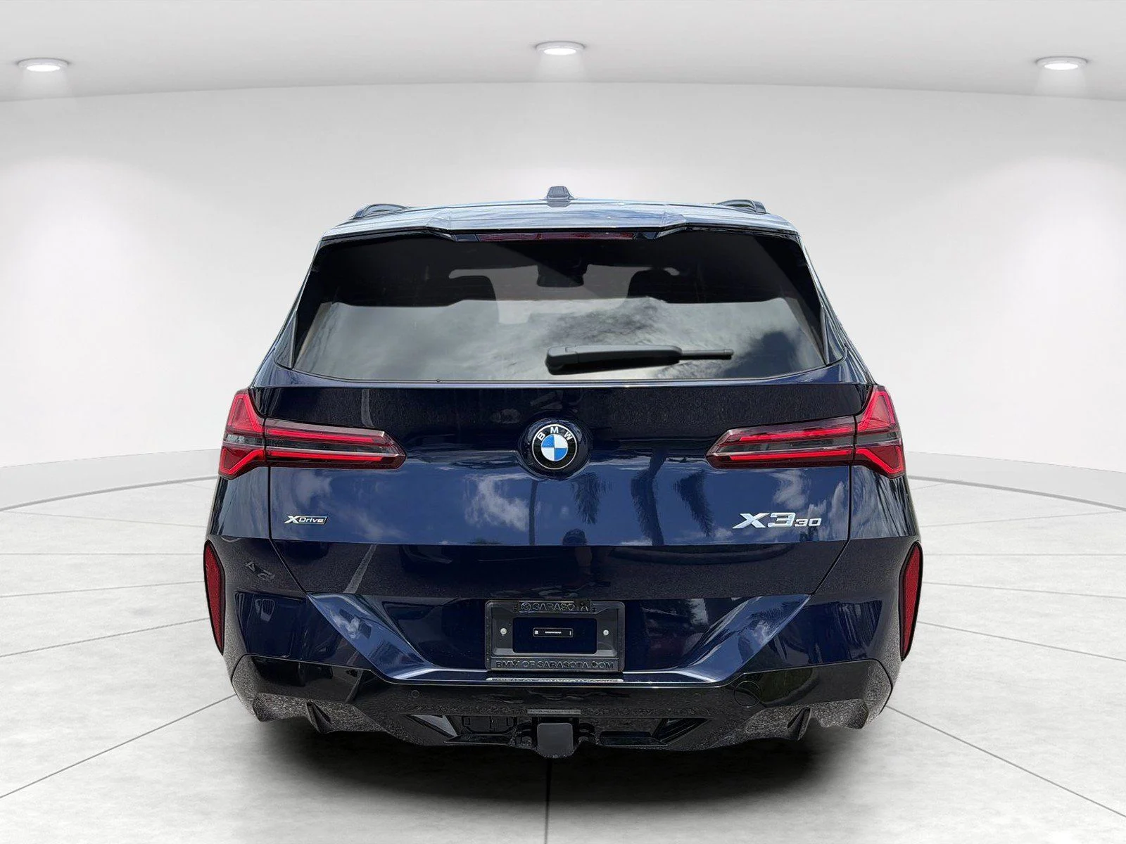 New 2026 Tanzanite Blue II Metallic BMW 30 xDrive image 5