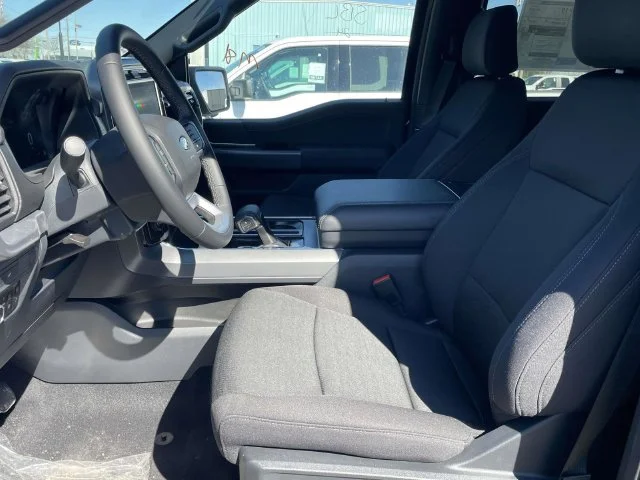 New 2026 Black Ford XLT image 15