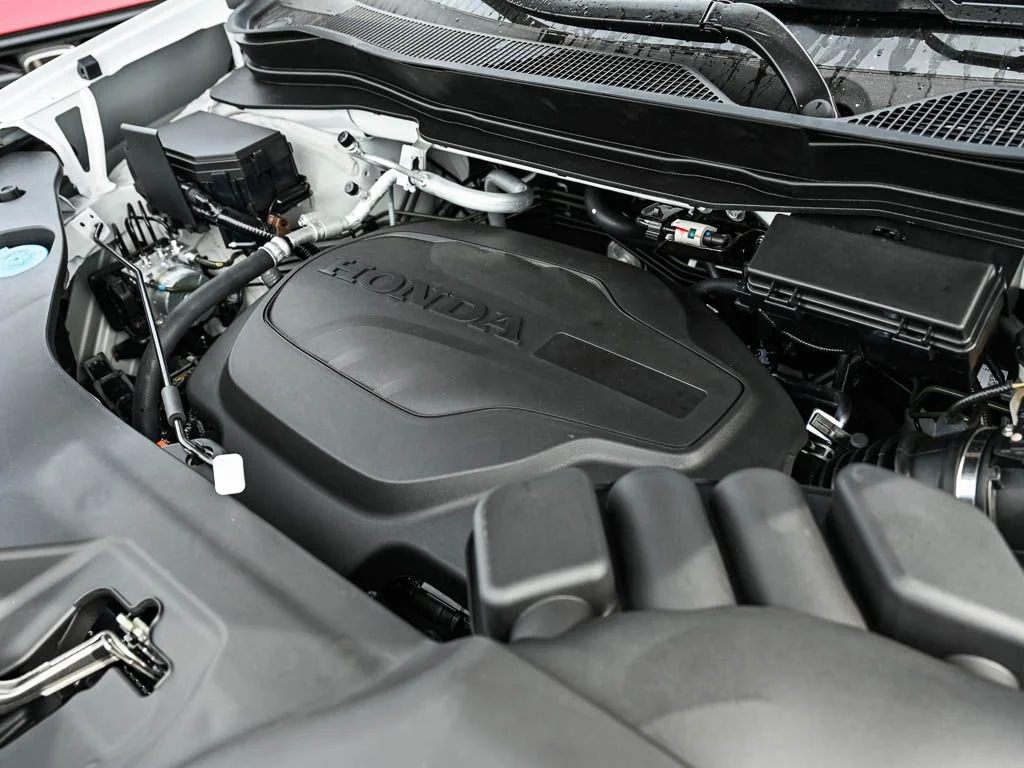 New 2026 Platinum White Pearl Honda RTL image 7