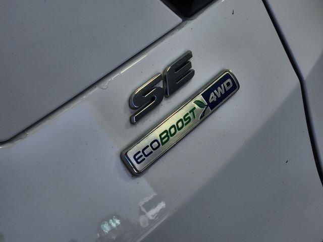 2017 Ford Escape SE - Photo 11