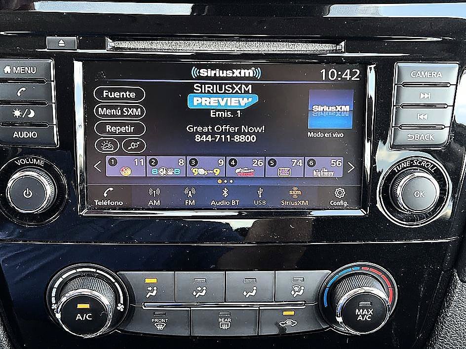 Used 2019 Magnetic Black Pearl Nissan S image 23