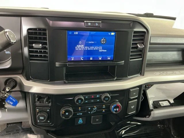 New 2026 Oxford White Ford XL image 21
