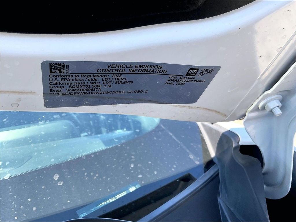 Used 2025 White Chevrolet LT image 33