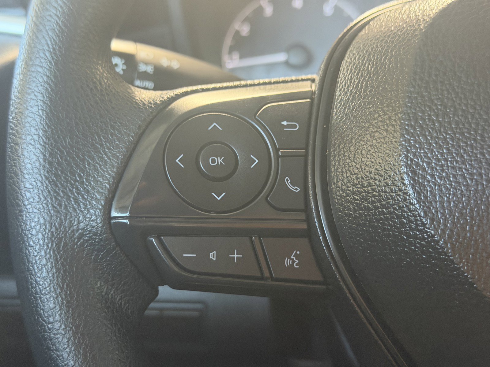 Certified Used 2025 Celestite Toyota LE image 18