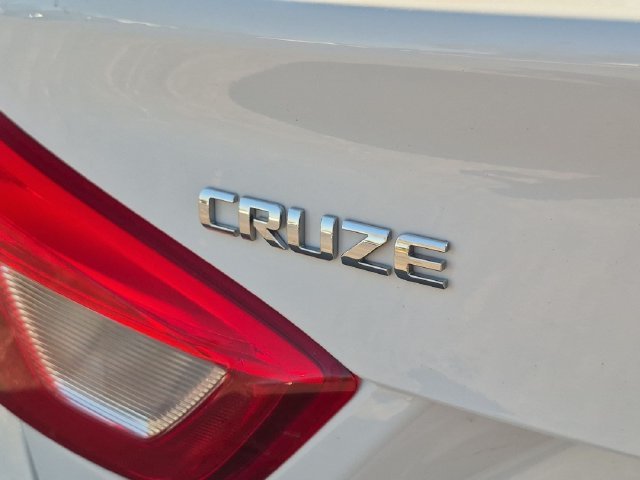 Used 2017 White Chevrolet LT image 26