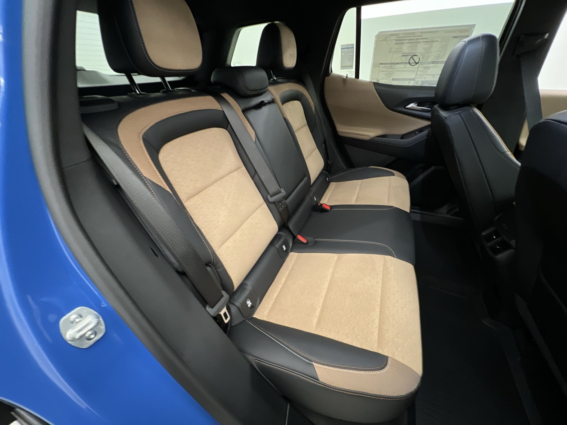 2025 Chevrolet Equinox ACTIV - Photo 81