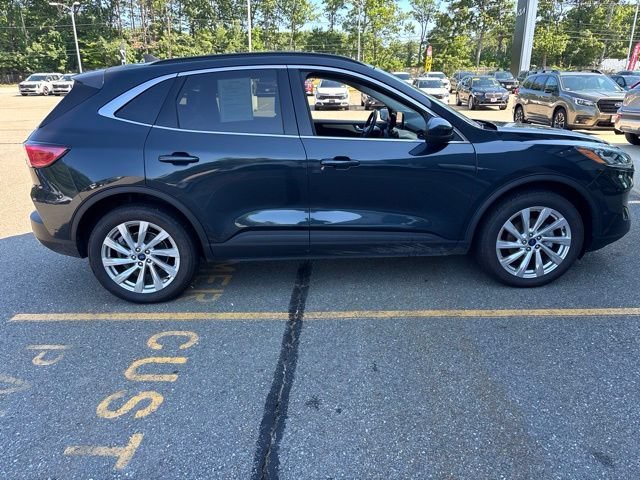 Used 2022 Blue Metallic Ford Titanium Hybrid image 4