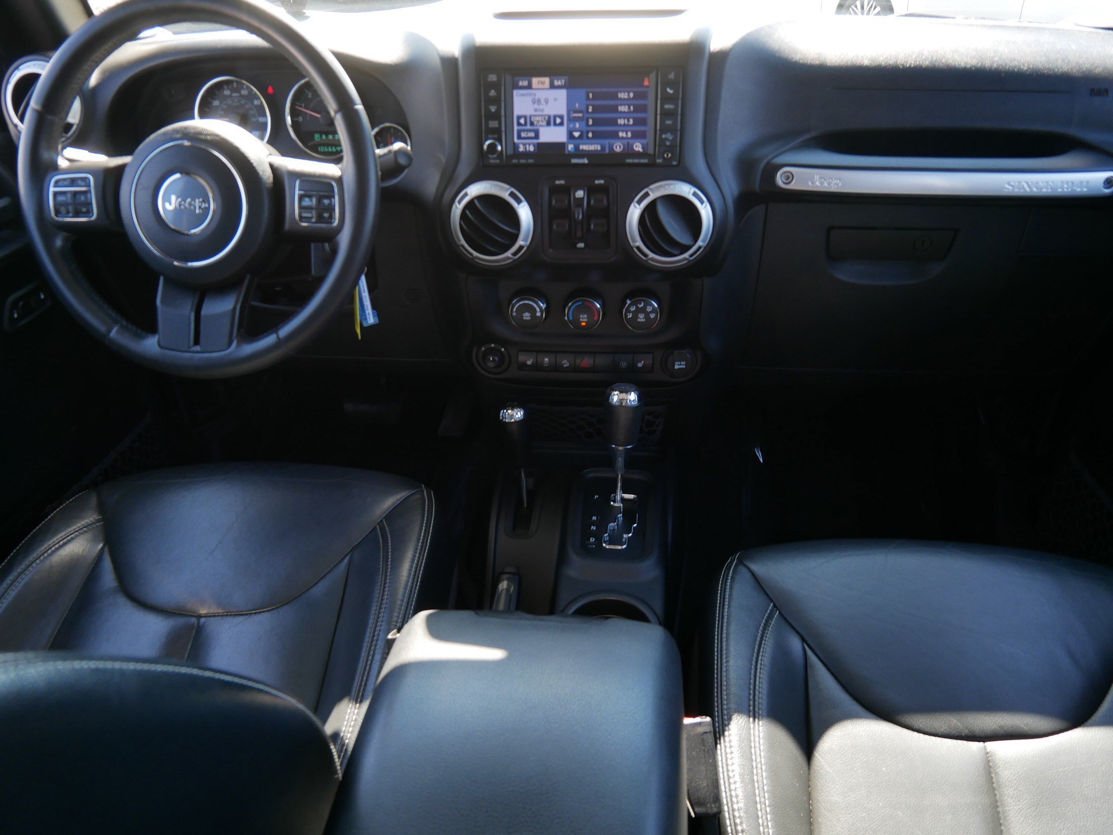 Used 2015 Black Clearcoat Jeep Rubicon image 10