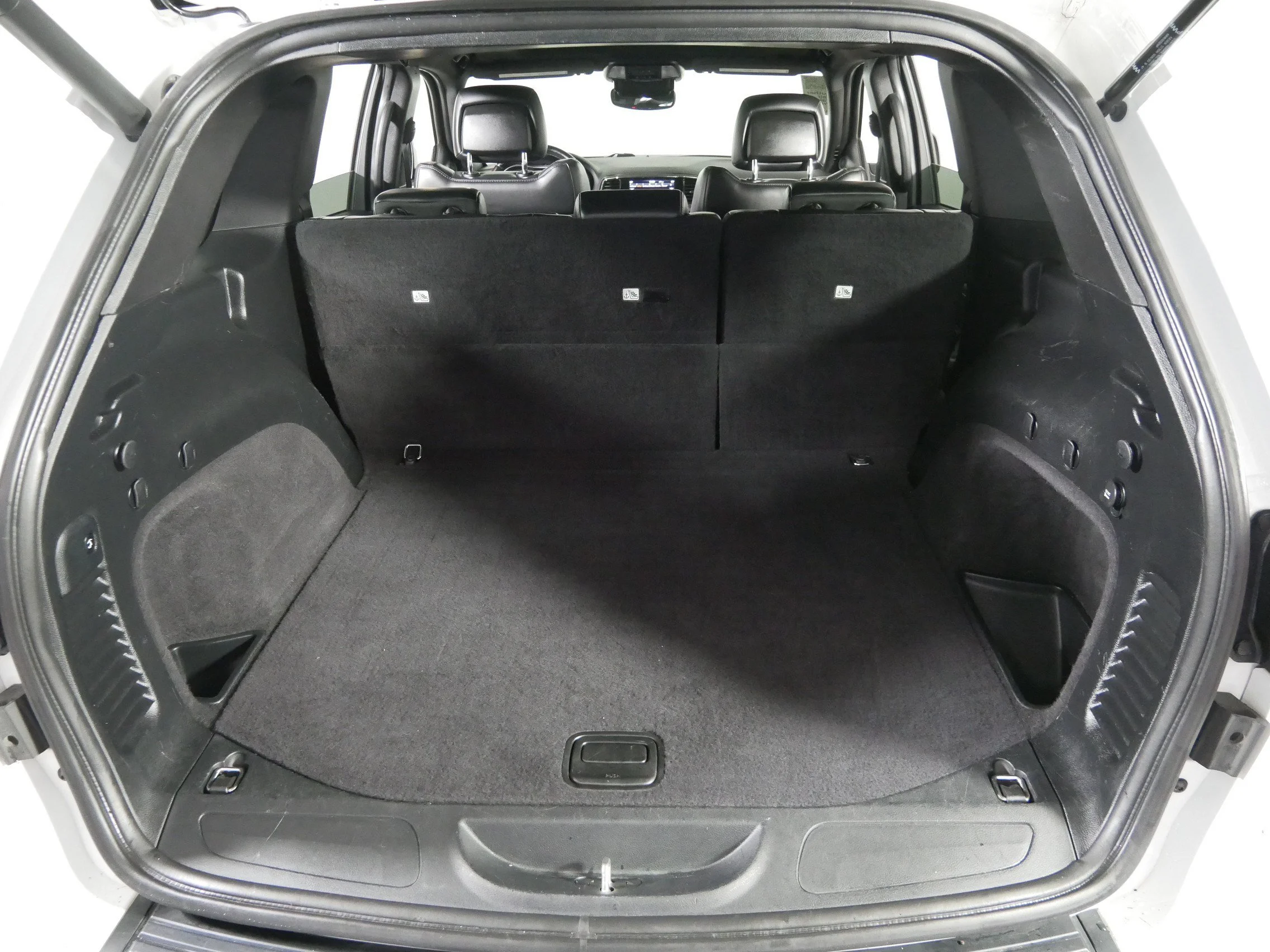 Used 2020 Bright White Clearcoat Jeep Altitude image 18