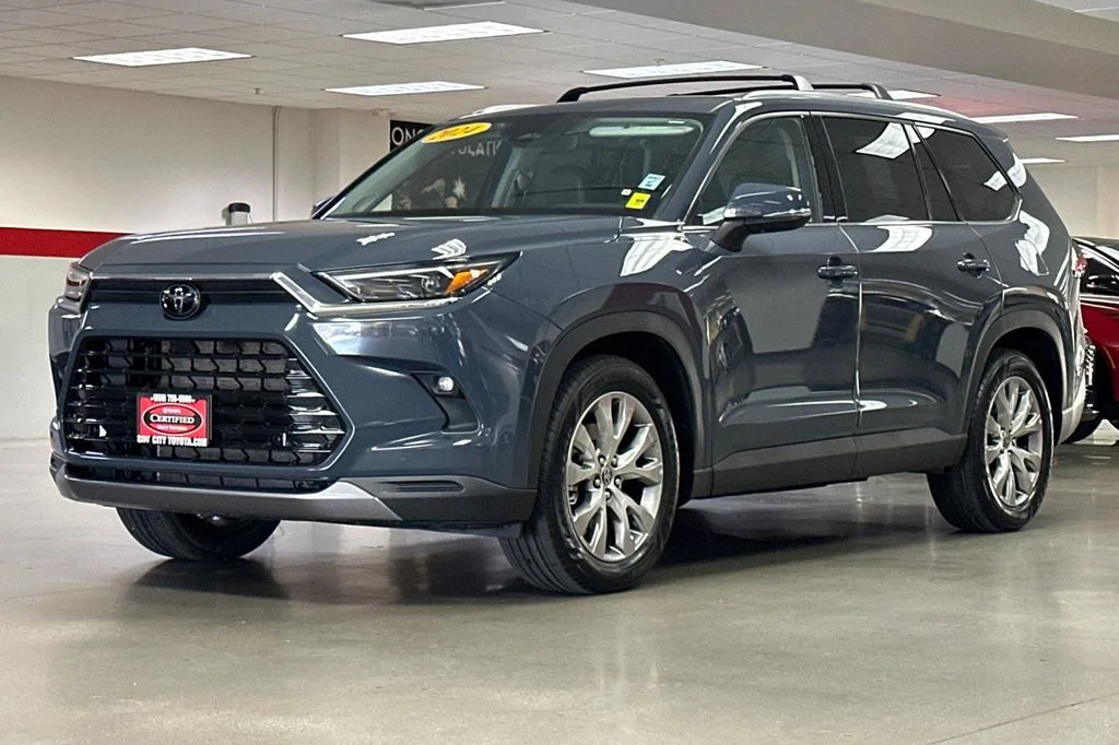 2024 Toyota Grand Highlander Limited - Photo 8