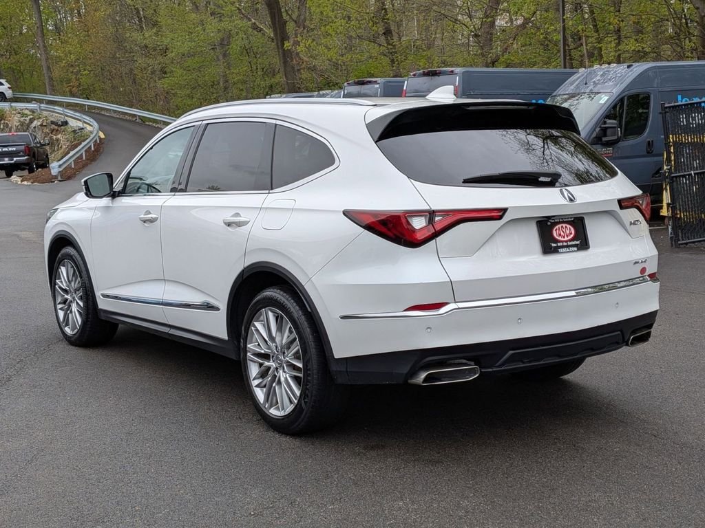 Used 2023  Acura Advance image 9