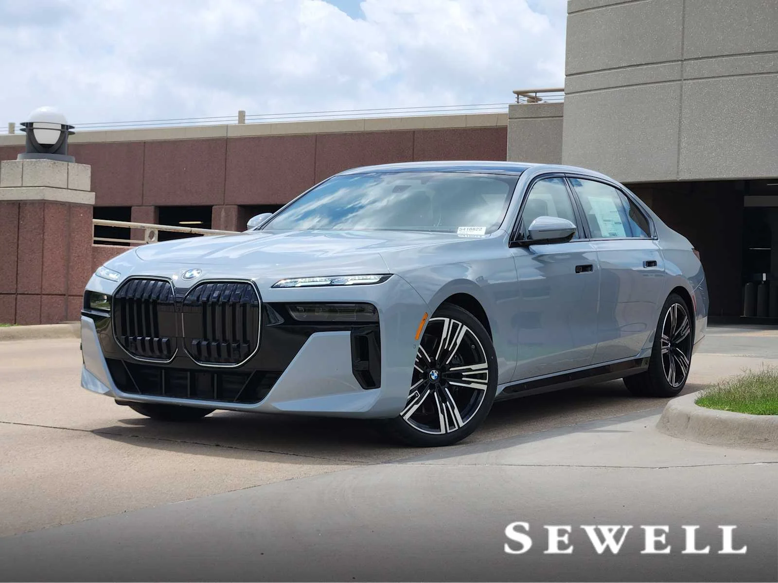 2026 BMW 7 Series 740i