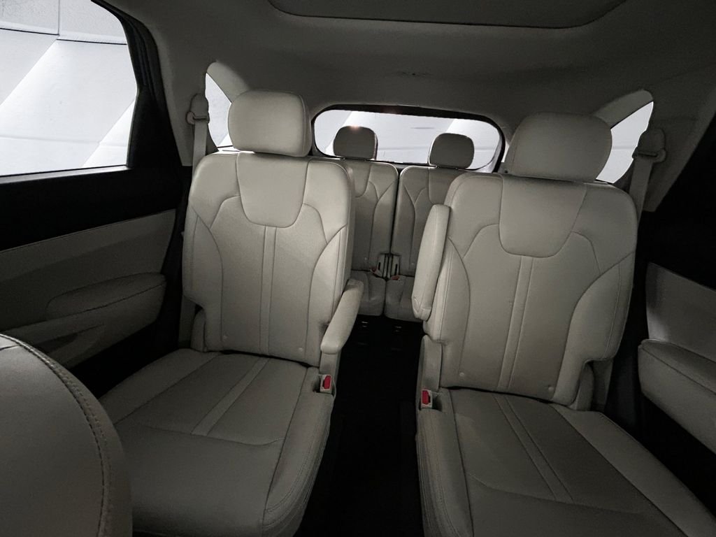 Used 2023 Blue Kia EX image 18