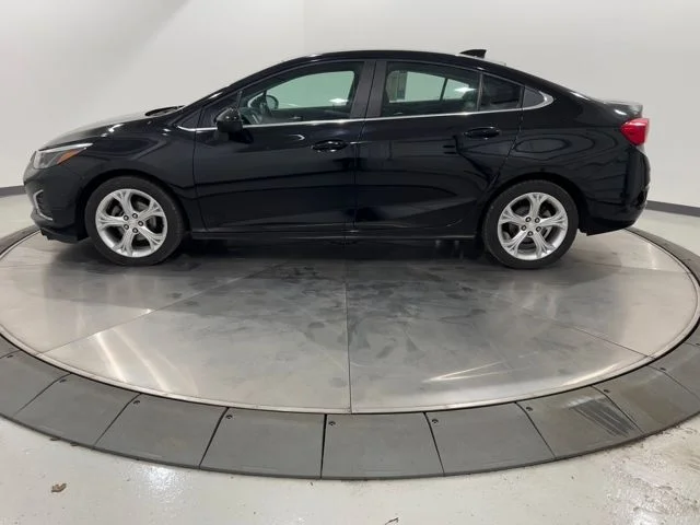Used 2019 Chevrolet Cruze Premier with VIN 1G1BF5SM4K7134047 for sale in Hagerstown, MD