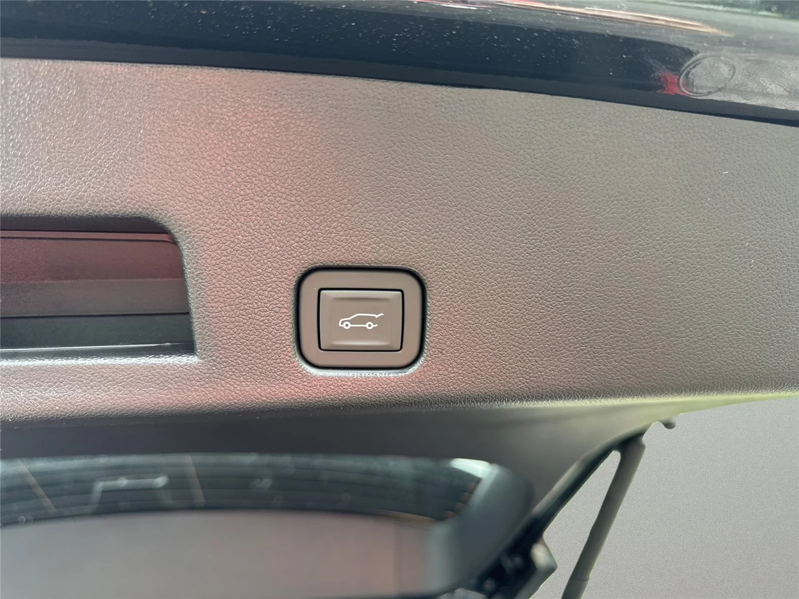 New 2026 Ebony Twilight Metallic GMC Elevation image 14