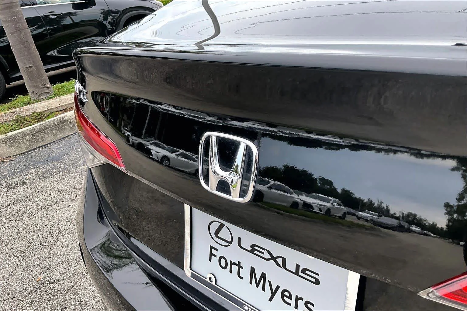 Used 2022 Crystal Black Pearl Honda Sport image 31