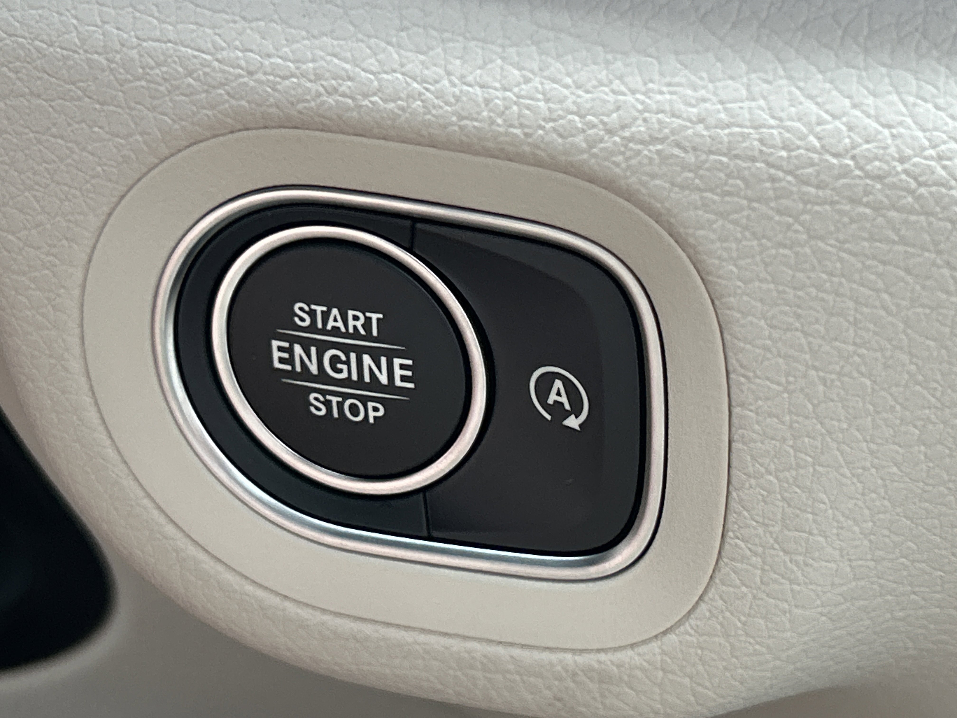 New 2026 Polar White Mercedes-Benz GLE 450 4MATIC® SUV image 27
