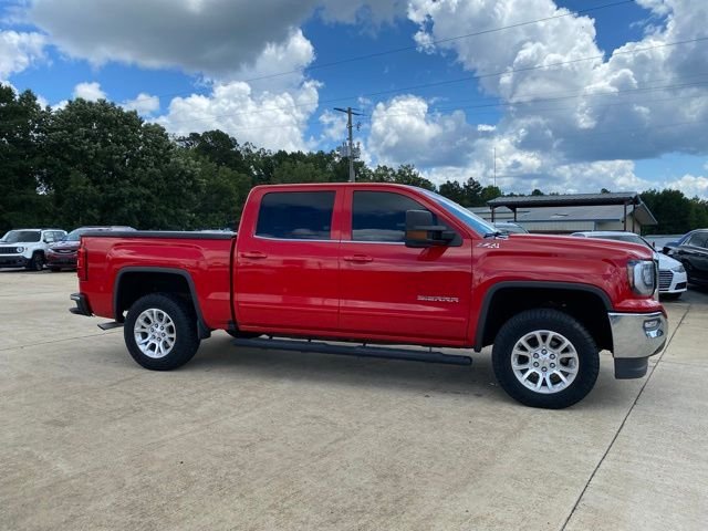 Used 2017 Red GMC SLE image 4