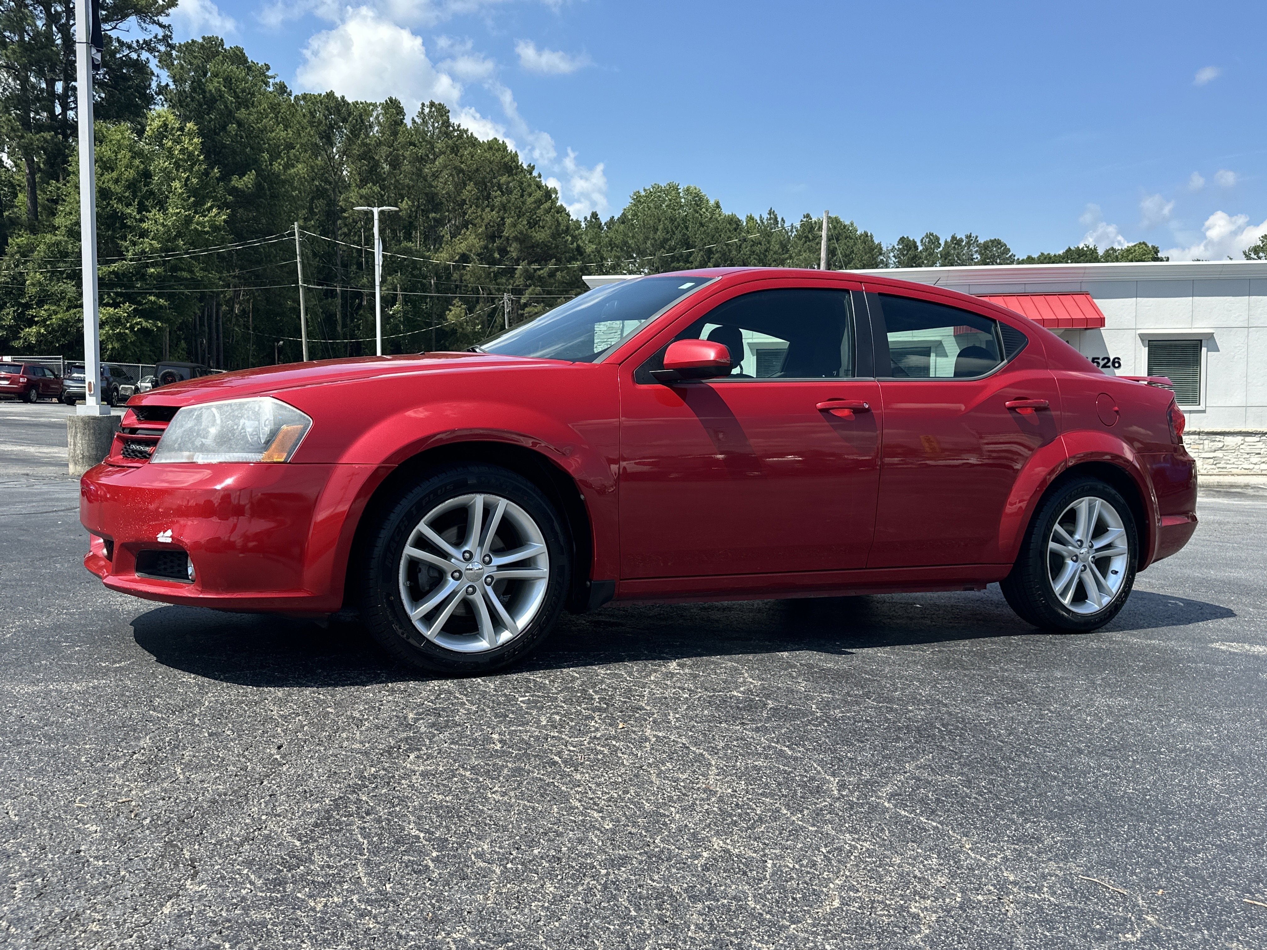Used 2013 Redline 2-Coat Pearl Dodge SXT image 4