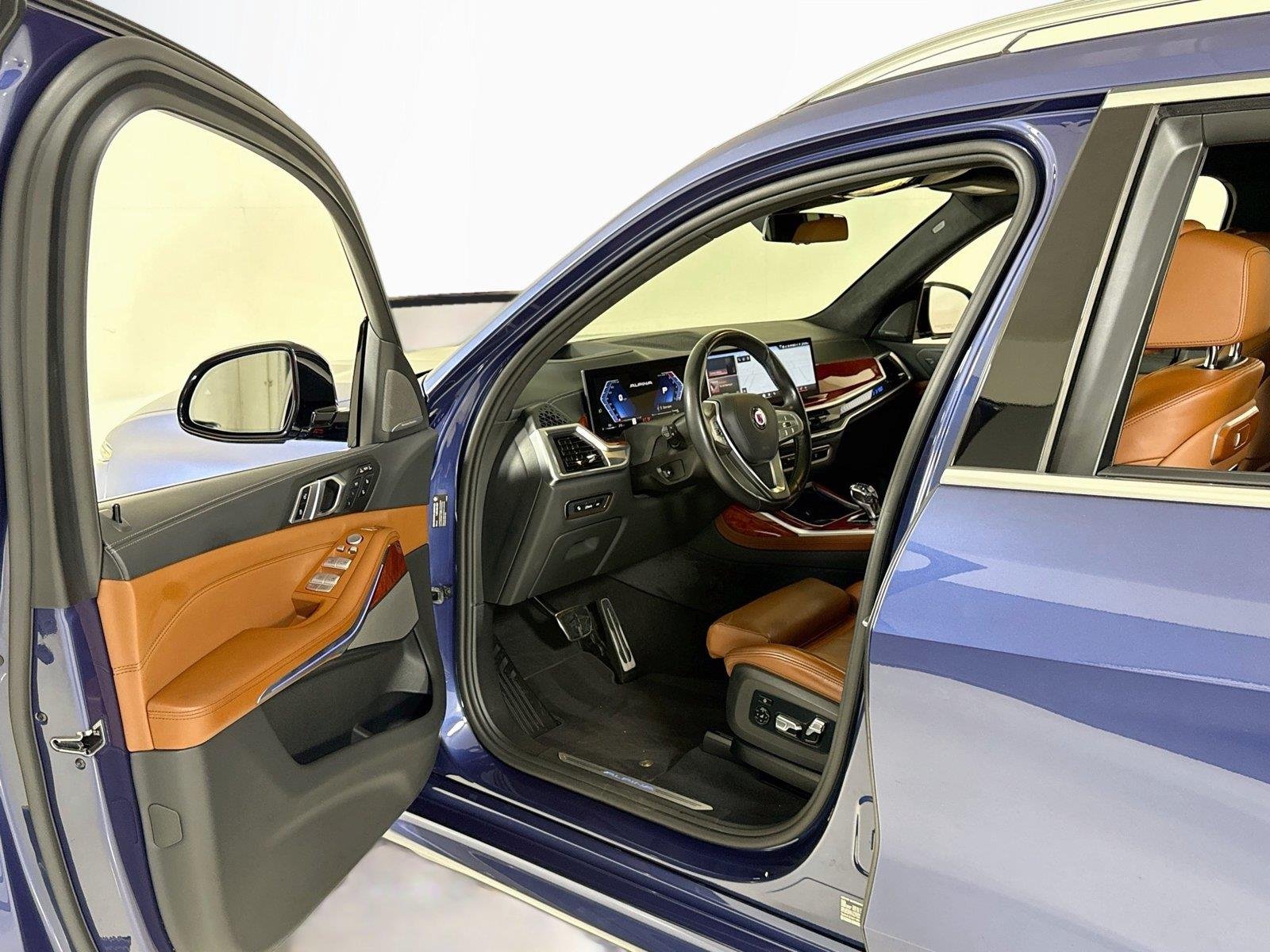 Used 2024 ALPINA Blue Metallic BMW ALPINA XB7 | One Owner image 11