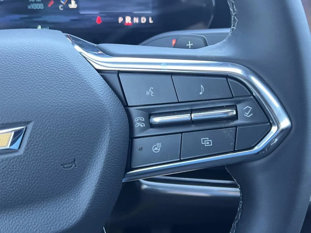 New 2026 Summit White Chevrolet LT image 18