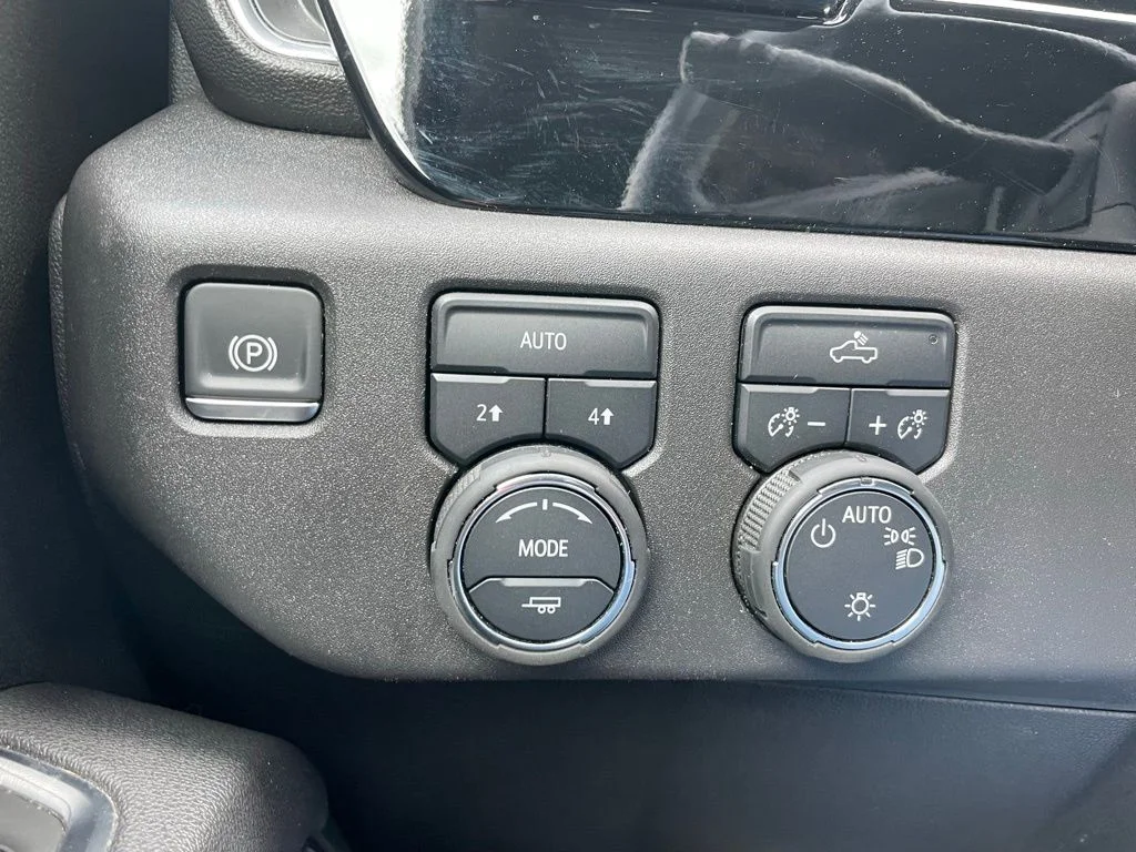 Used 2025 Cypress Chevrolet LT image 43