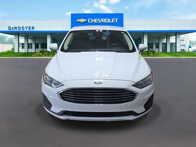 Used 2019 Ford Fusion Hybrid SE with VIN 3FA6P0LU2KR197976 for sale in Marshall, MI