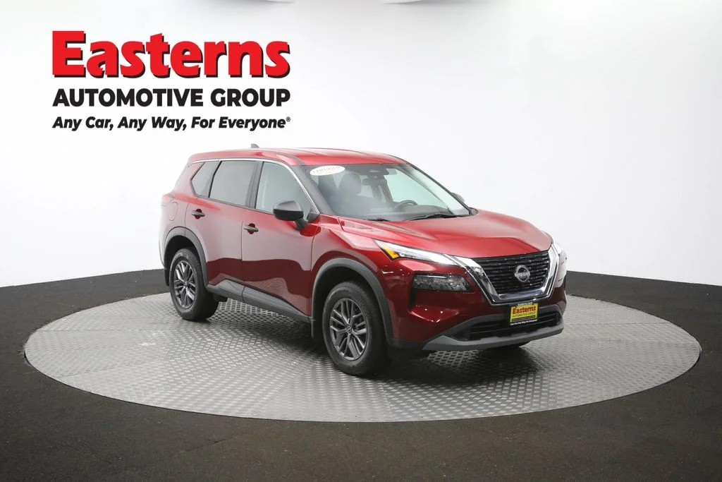 Used 2023 Red Nissan S image 50